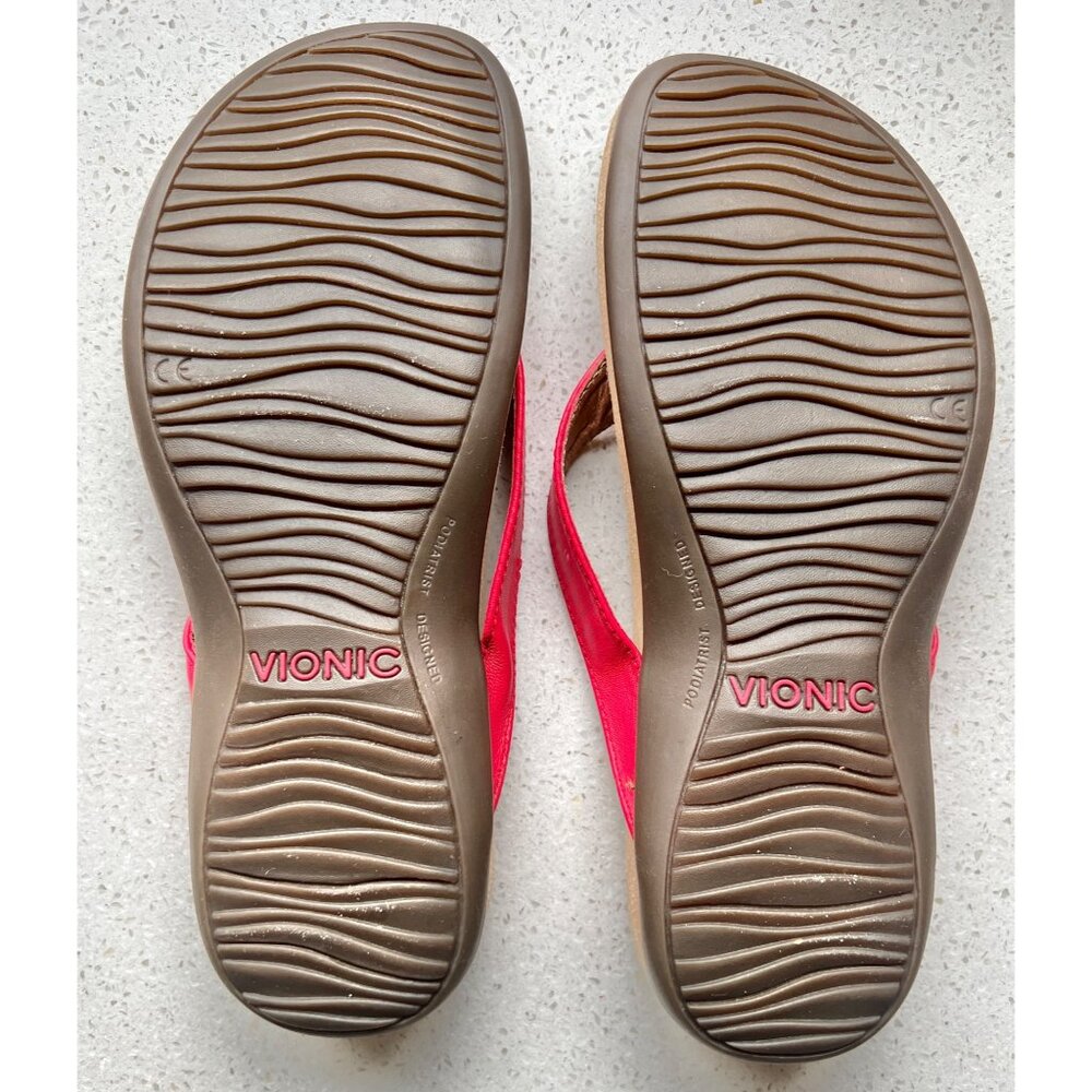Vionic Womens Thongs Flip Flops Size 6 Red LeatherArch Support Buckle Strap - Picture 8 of 10